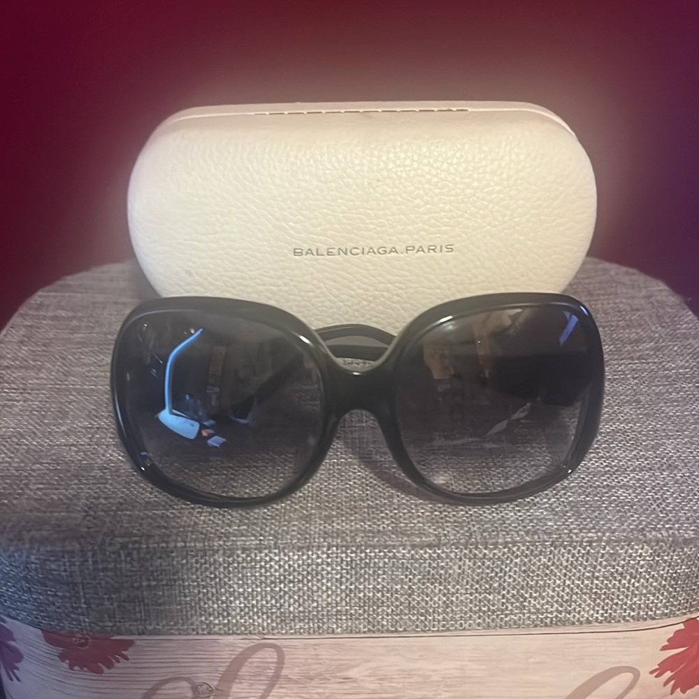 Balenciaga Paris black large sunglasses